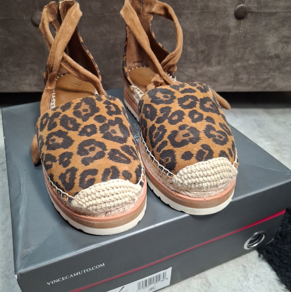 Vince Camuto 'Levernta' Leopard Print Espadrilles Size 8 With Box Suede/Leather